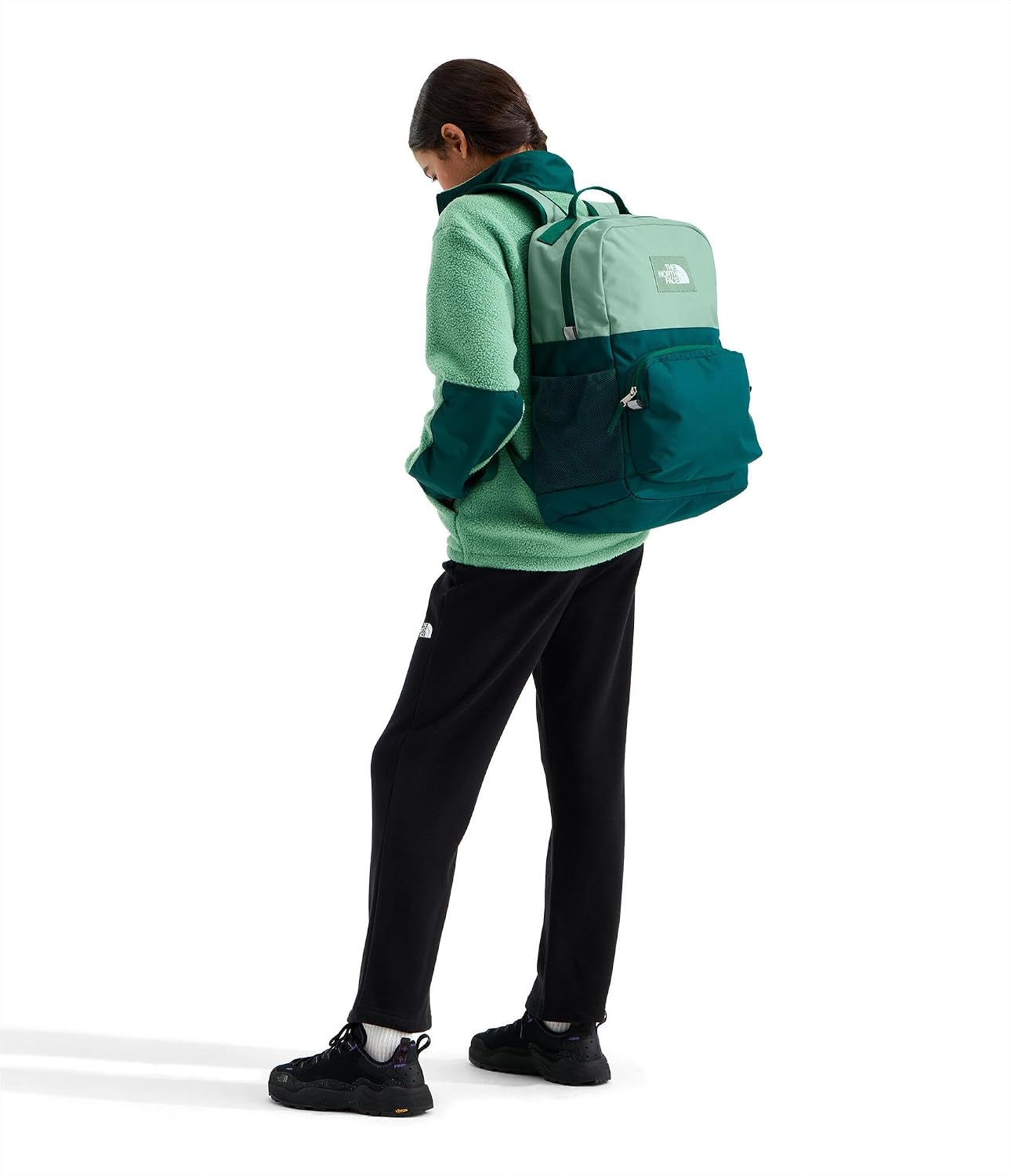 The North Face Teen Chuckwalla Daypack - Travel Backpack, Laptop Sleeve, Reflective Safety Details, Adjustable Strap, Pacific Teal/Slate Moss/Evergreen, One Size