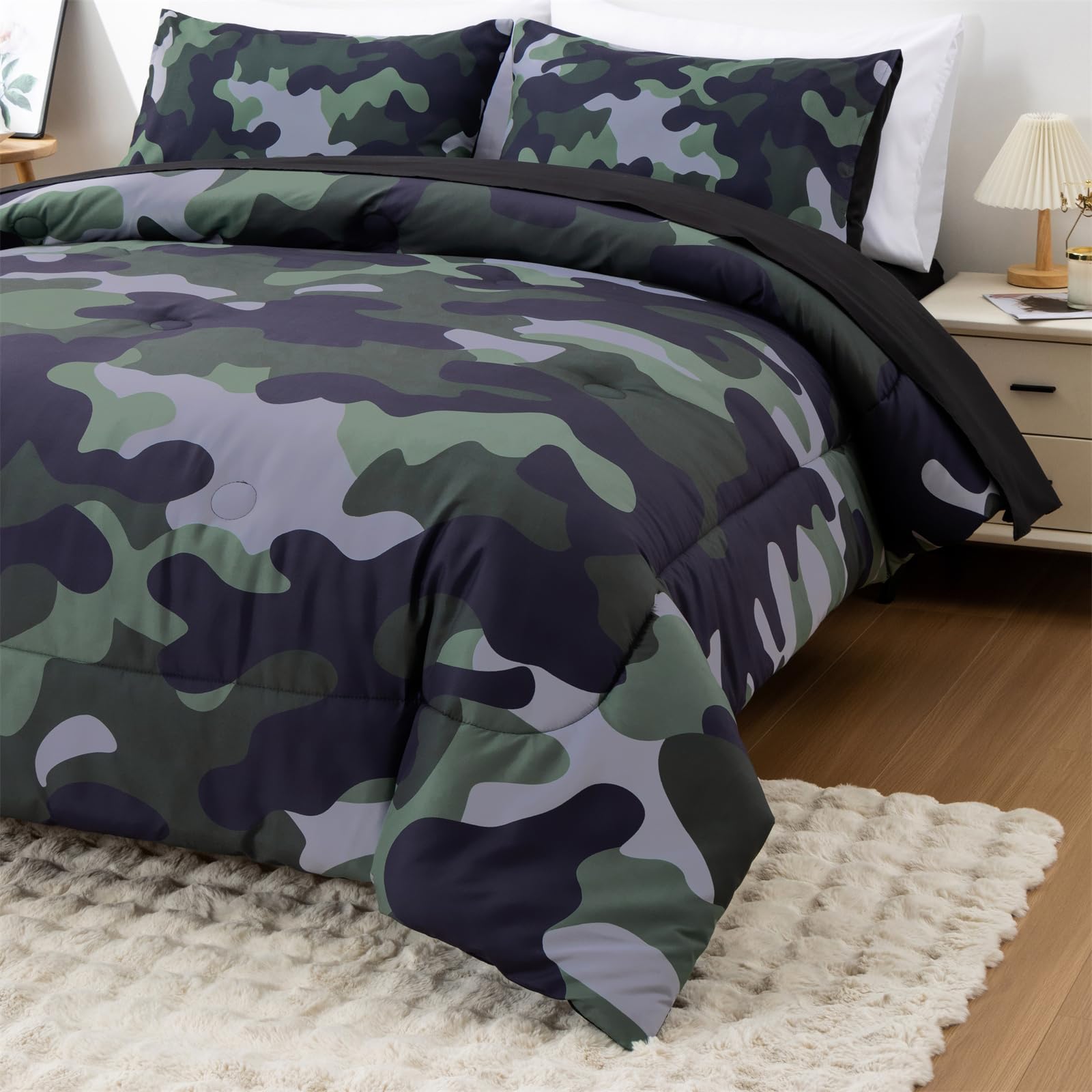 Holawakaka Twin Size Camouflage Bedding Comforter Set with Sheets, Boys Girls Men Camo Bed in A Bag 5 Pieces,Kids Teens Dorm Bed Sets Neutral Farmhouse Lodge Cabin Army Bedspread (Red, Twin)
