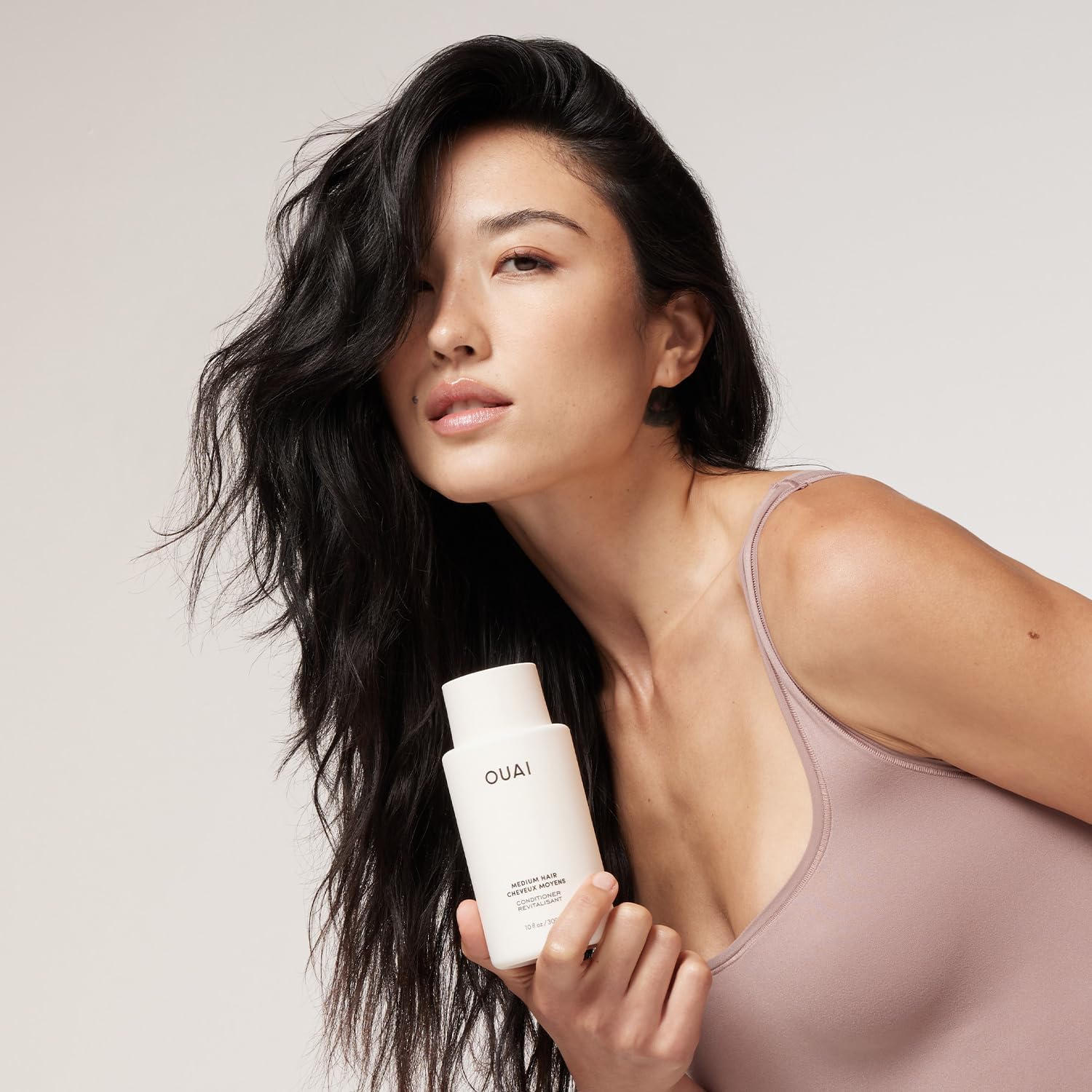 OUAI Fine Hair Conditioner - Volumizing Conditioner for Fine Hair Made with Keratin, Biotin and Chia Seed Oil - Adds Softness, Bounce and Volume - Free from Parabens, Sulfates, and Phthalates (10 Oz)