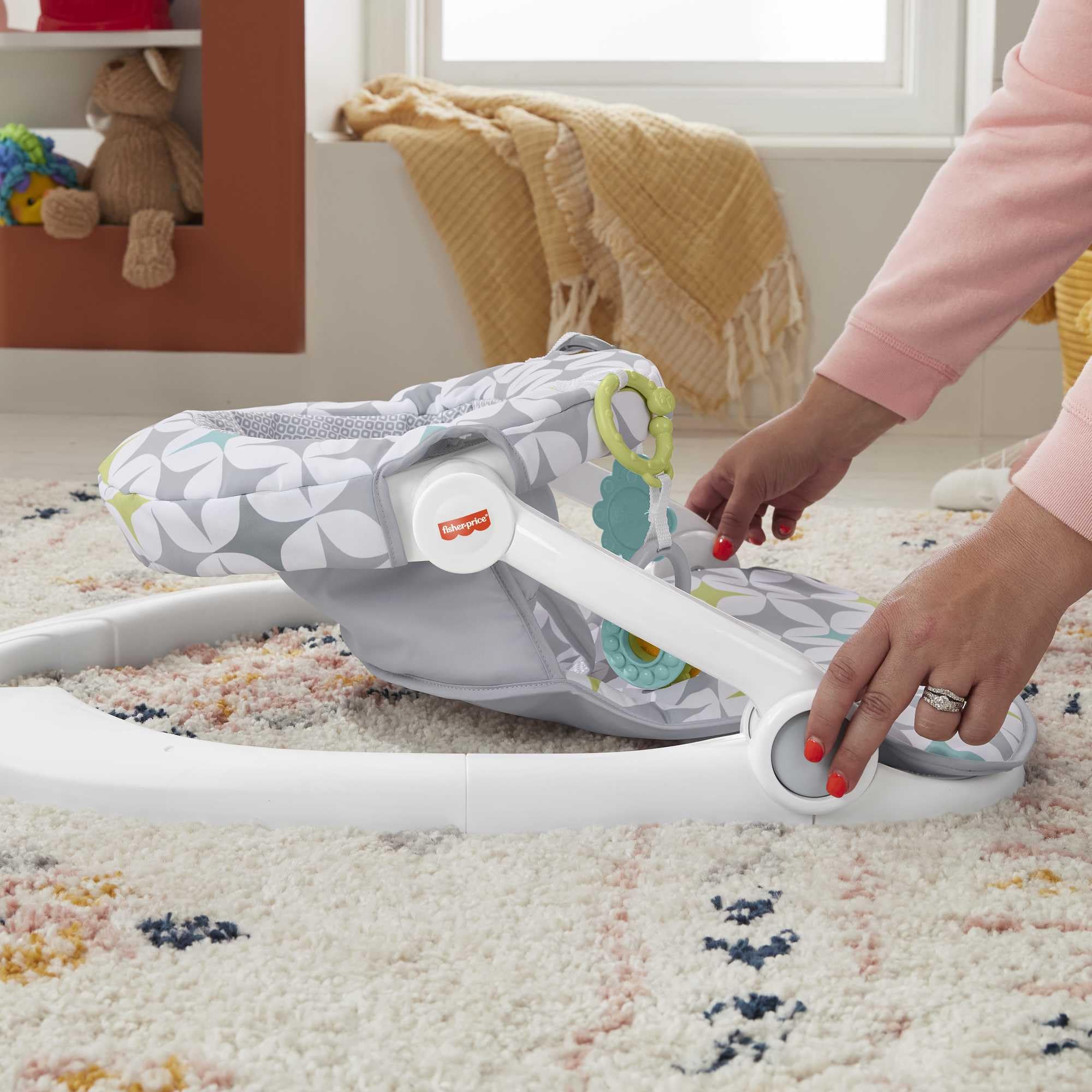 Fisher-Price Portable Baby Chair Sit-Me-Up Floor Seat with Developmental Toys & Machine Washable Seat Pad, Rainbow Showers