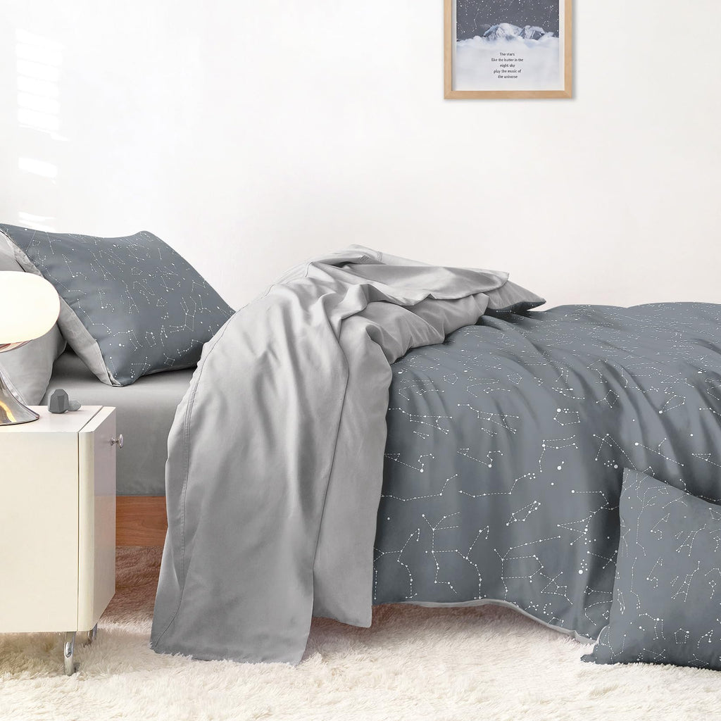 Wake In Cloud - Constellation Comforter Set, Celestial Space Star Galaxy Astrology, Soft Lightweight Bedding for Teen Kids Boys Girls, 3 Pieces, Navy Blue, Twin/Twin XL Size