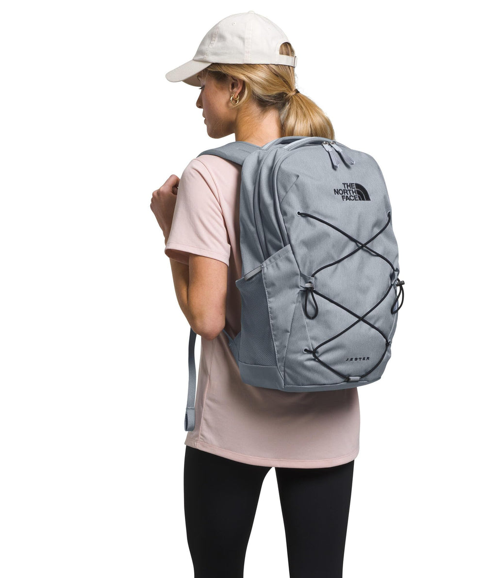 The North Face Jester Everyday Laptop Backpack - Commuter Daypack, Water Repellent, Laptop Sleeve, TNF Black-NPF, One Size | 28L recycled polyester with DWR finish, padded 16 in sleeve, chiropractor-endorsed FlexVent suspension, bottle pockets