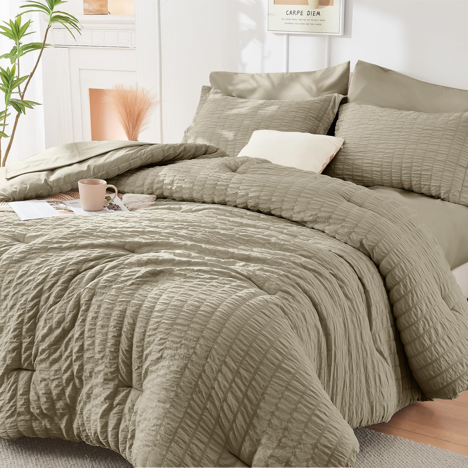 HYMOKEGE Twin XL Comforter Set Seersucker 5 Pieces, All Season Luxury Bed in a Bag for Bedroom, Bedding Set with Comforter, Sheet, Pillowcase & Sham, Dark Grey