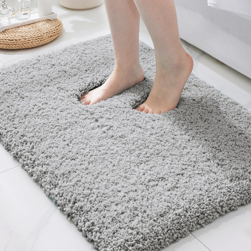 ILANGO Pink Bathroom Rugs 24" × 17" Non Slip & Super Absorbent Extra Thick Soft, Washable Bath Mat for Floor, Non Shedding Microfiber Plush Holiday Bath Rug with Rubber for Shower Sink