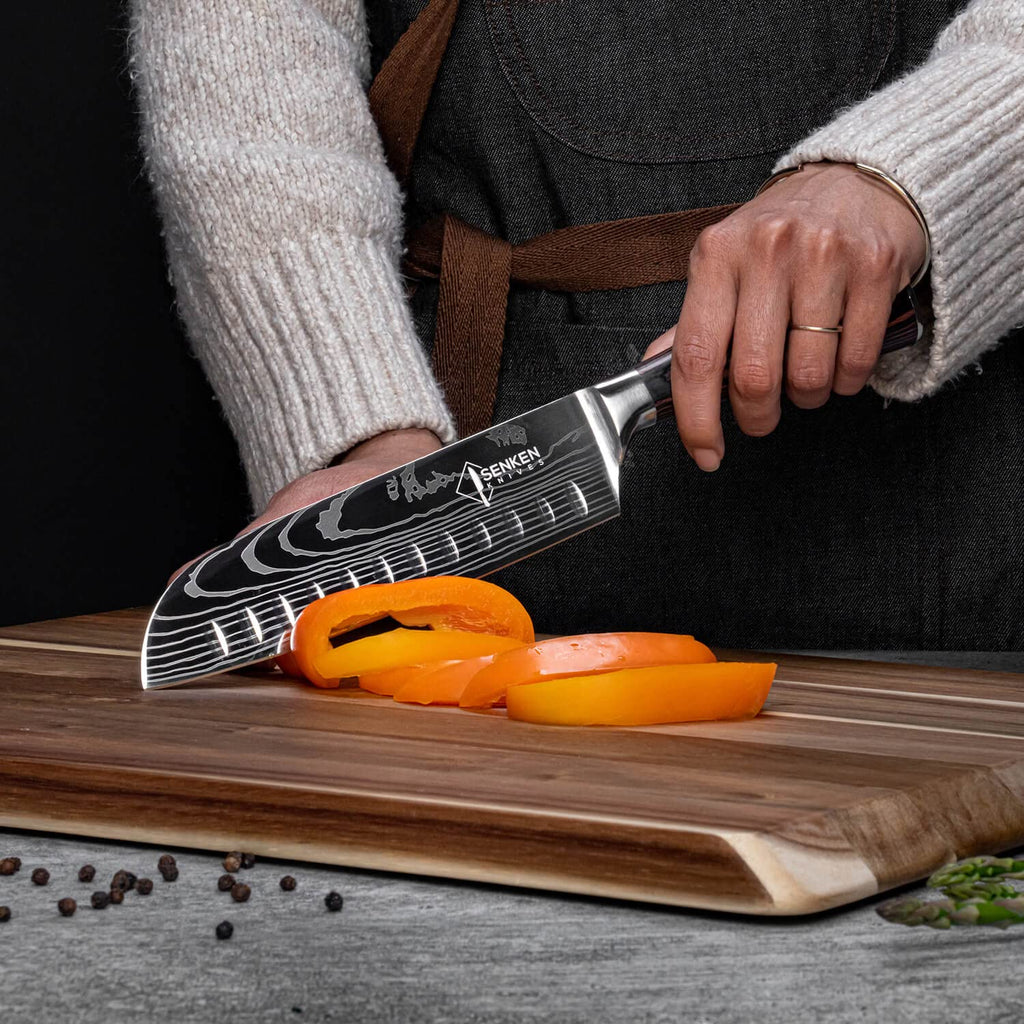 SENKEN 16-Piece Knife Block Set - Japanese High Carbon Stainless Steel with Damascus Pattern, Dark Wood Handles, 6 Steak Knives & Acacia Hardwood Block (Brown)