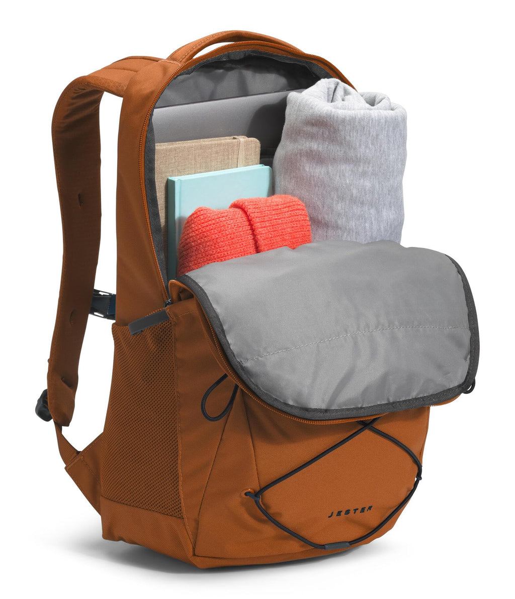 The North Face Jester Everyday Laptop Backpack - Commuter Daypack, Water Repellent, Laptop Sleeve, TNF Black-NPF, One Size | 28L recycled polyester with DWR finish, padded 16 in sleeve, chiropractor-endorsed FlexVent suspension, bottle pockets