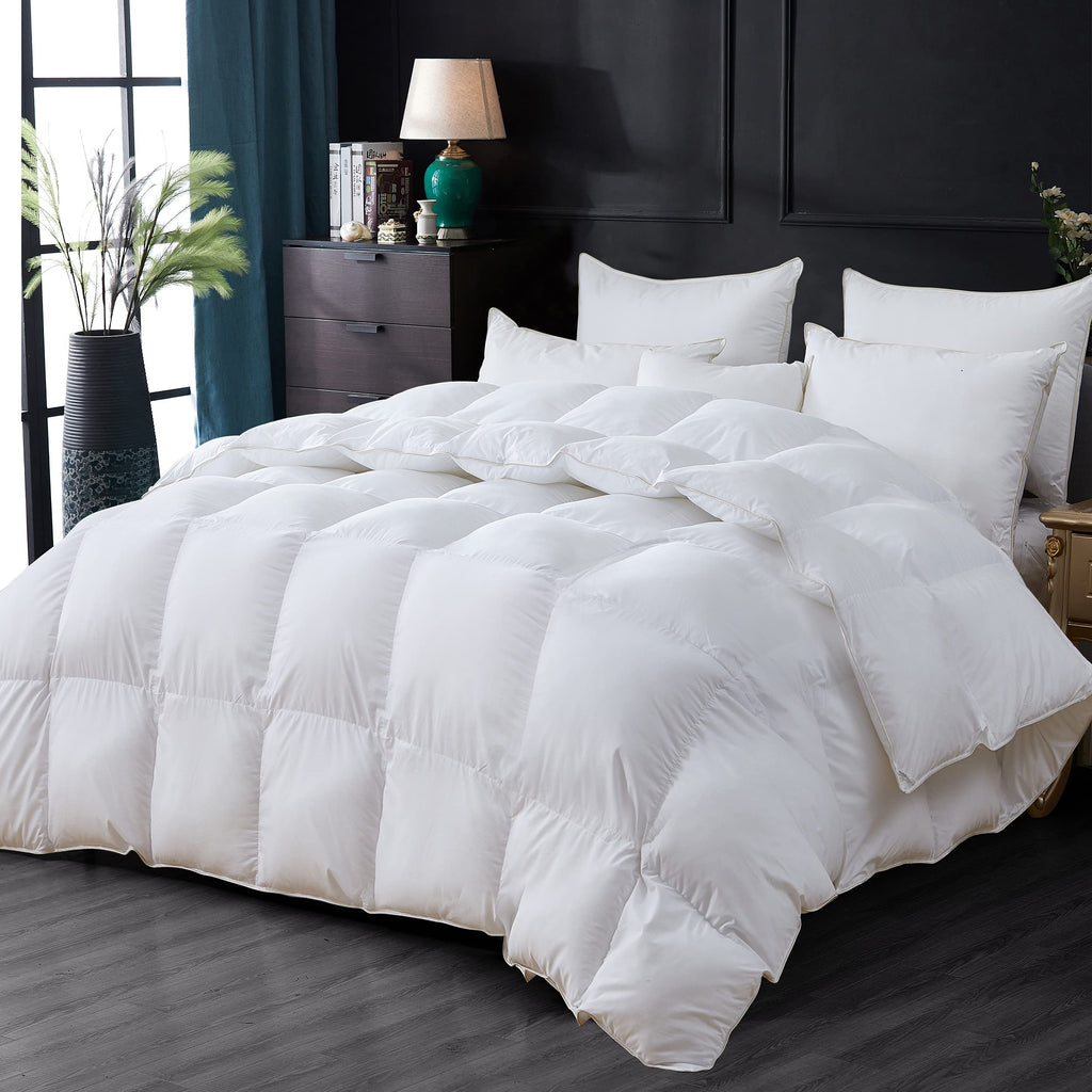Luxurious All-Season Goose Down Feather Fiber Comforter California King Size Duvet Insert, Exquisite Pinch Pleat Design, Premium Baffle Box, 100% Egyptian Cotton Cover, 80 oz. Fill Weight, Black