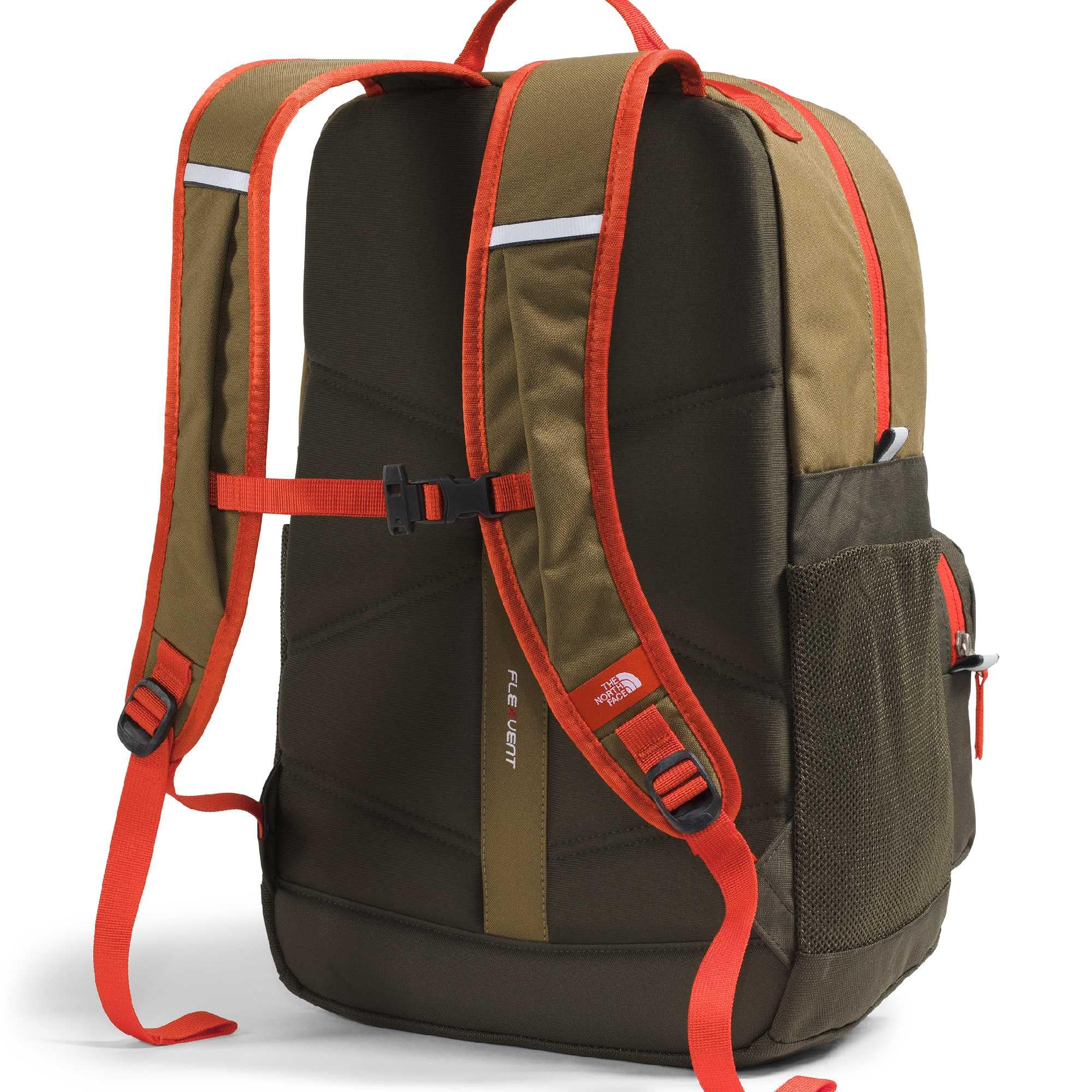 The North Face Teen Chuckwalla Daypack - Travel Backpack, Laptop Sleeve, Reflective Safety Details, Adjustable Strap, Pacific Teal/Slate Moss/Evergreen, One Size