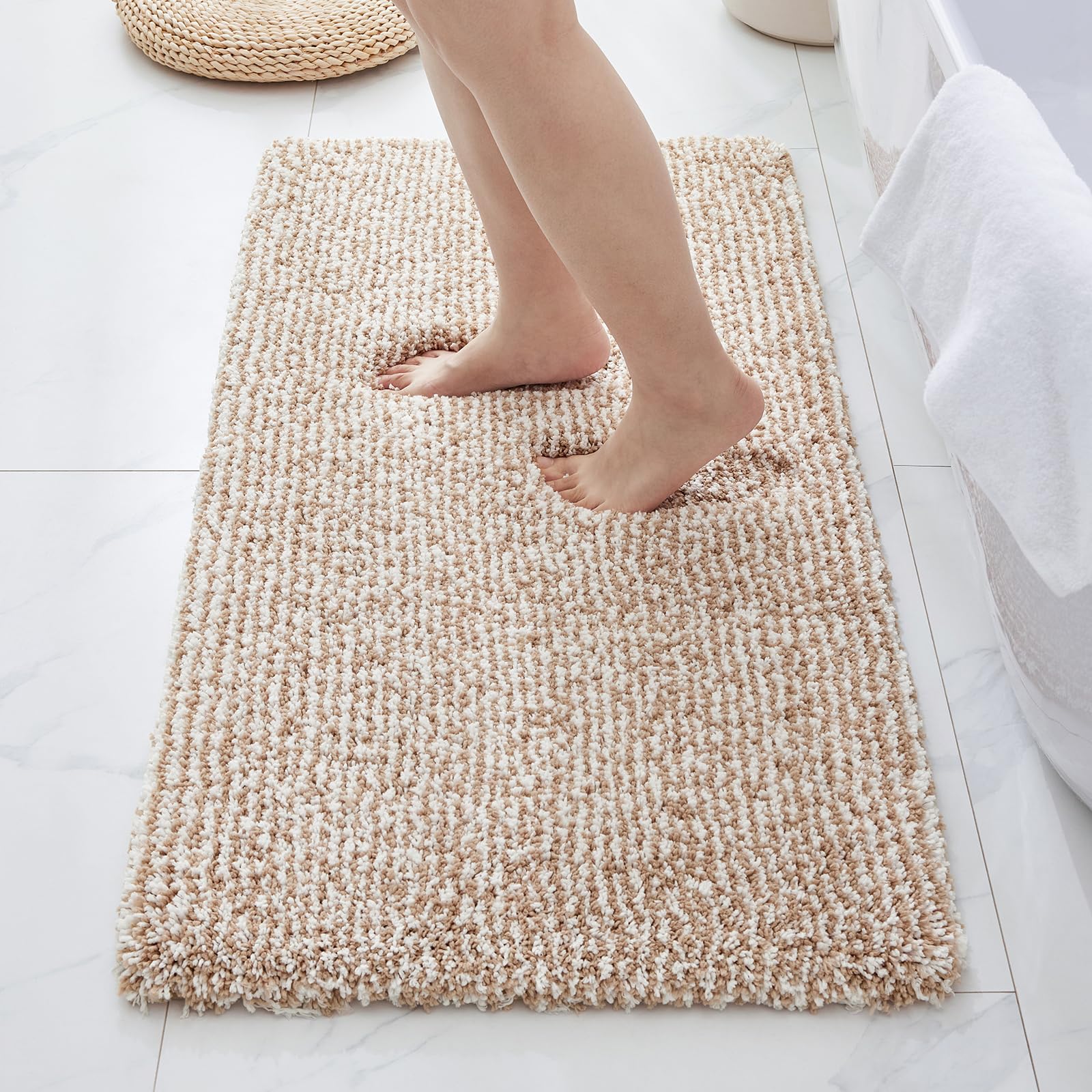 ILANGO Pink Bathroom Rugs 24" × 17" Non Slip & Super Absorbent Extra Thick Soft, Washable Bath Mat for Floor, Non Shedding Microfiber Plush Holiday Bath Rug with Rubber for Shower Sink