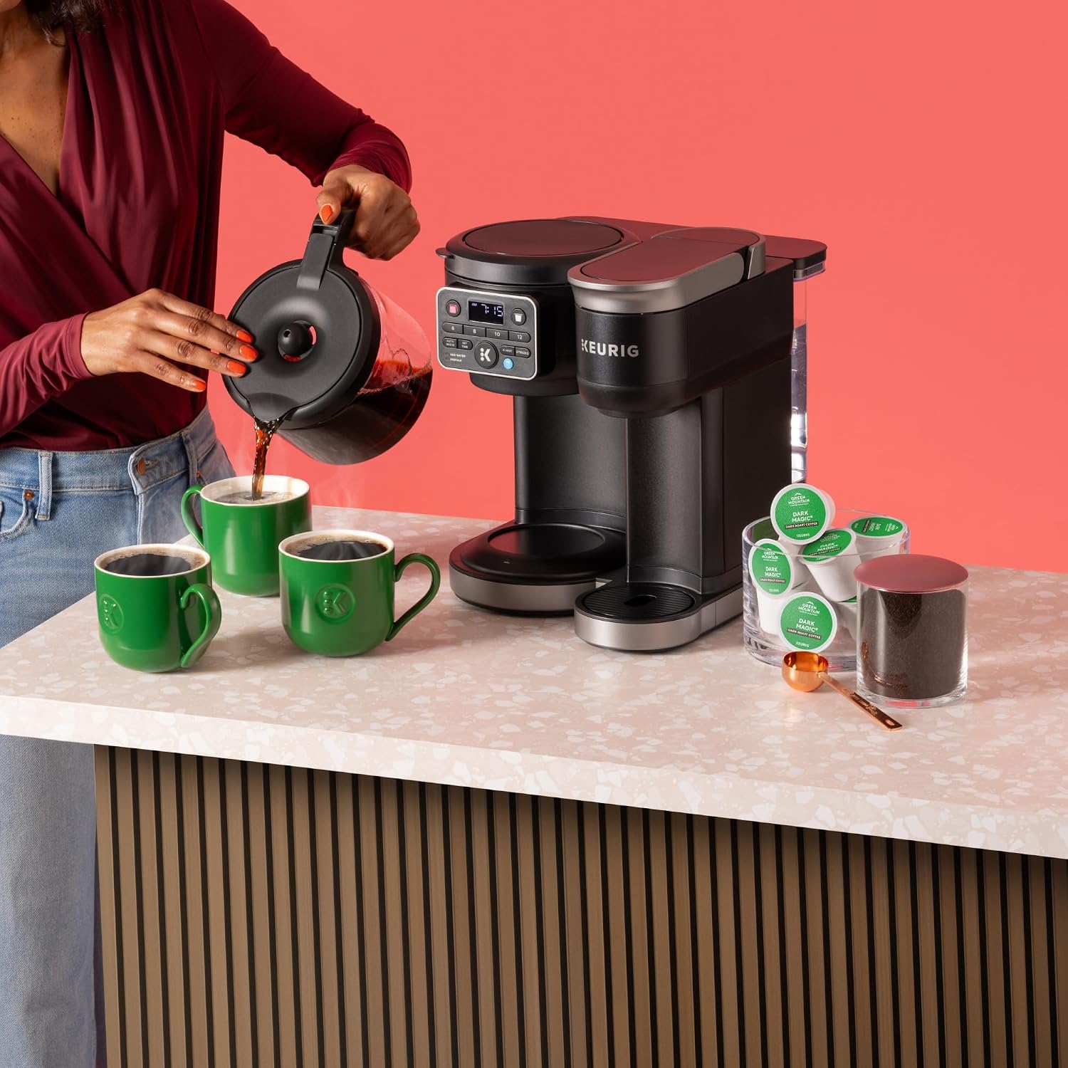 Keurig K-Duo Hot & Iced Single Serve & Carafe Coffee Maker, MultiStream Technology, 72oz Reservoir (Gen 2) | Multistream Tech, Brews K-Cup Pods and Grounds, Brew-over-Ice, Strong and Extra Hot, 6-12 Oz Cups, 6-12 Cup Carafe