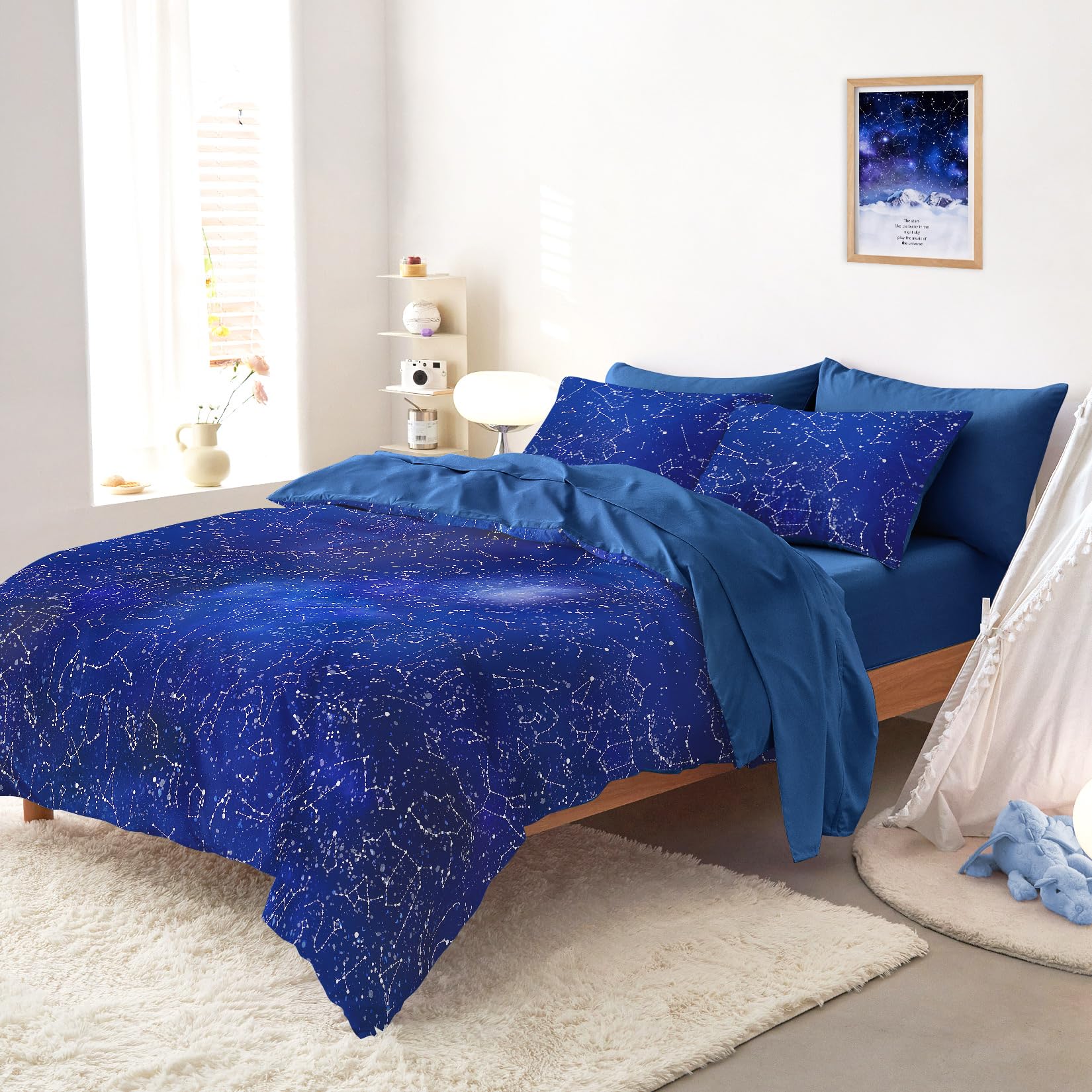 Wake In Cloud - Constellation Comforter Set, Celestial Space Star Galaxy Astrology, Soft Lightweight Bedding for Teen Kids Boys Girls, 3 Pieces, Navy Blue, Twin/Twin XL Size