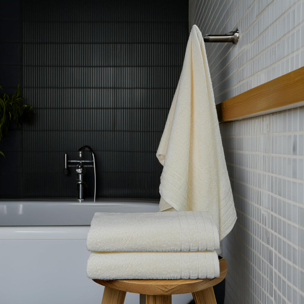 Tens Towels Pack of 4 Extra Large Bath Towels 30 x 60 Inches, 100% Cotton, Larger & Lighter Weight, Quicker to Dry, Super Soft and Absorbent, Perfect for Bathroom, Black
